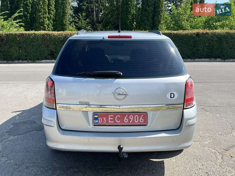 Універсал Opel Astra 2005 в Білій Церкві