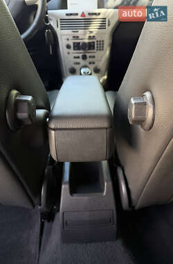 Универсал Opel Astra 2008 в 