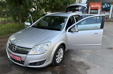 Универсал Opel Astra 2008 в 
