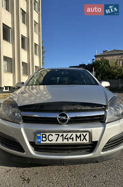 Універсал Opel Astra 2006 в 