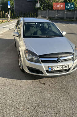 Універсал Opel Astra 2006 в 