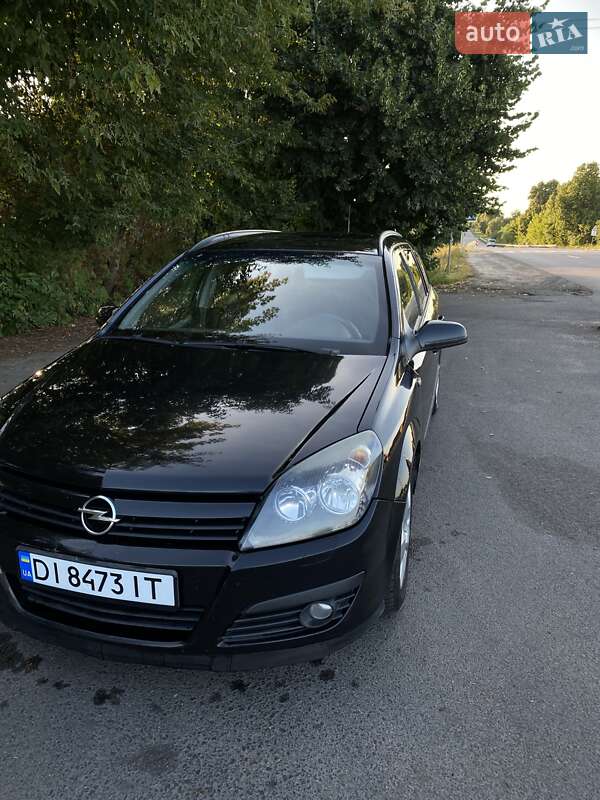 Универсал Opel Astra 2004 в Луцке