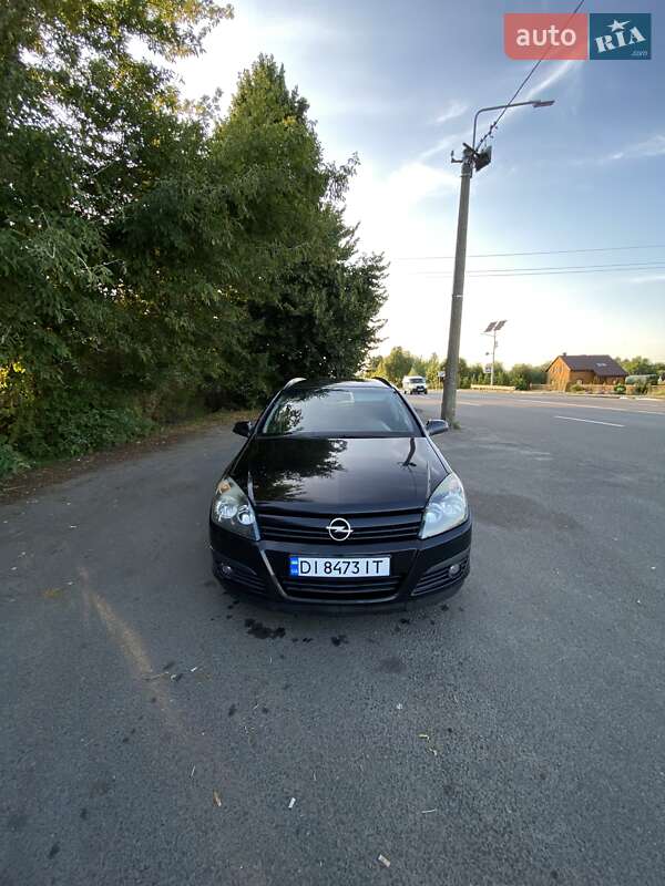 Универсал Opel Astra 2004 в Луцке