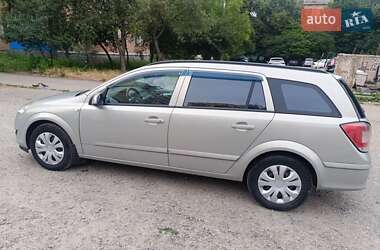 Універсал Opel Astra 2007 в Кам'янець-Подільському