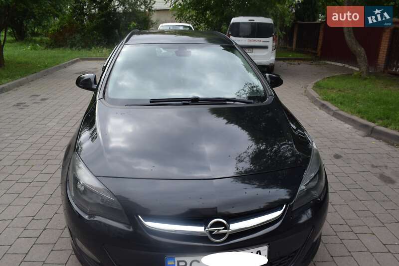Opel Astra 2013
