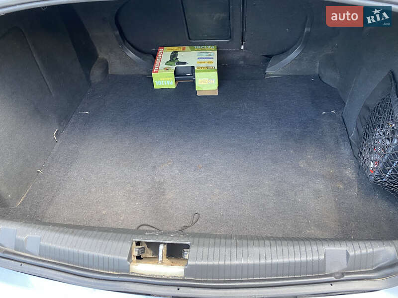 Седан Opel Astra 2008 в Калуше