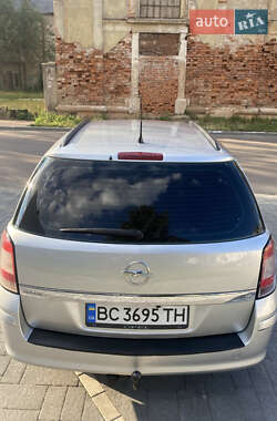 Универсал Opel Astra 2007 в 