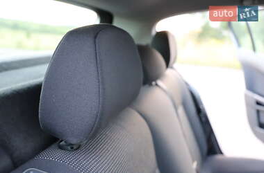 Хэтчбек Opel Astra 2010 в 