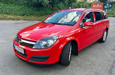 Универсал Opel Astra 2004 в Киеве