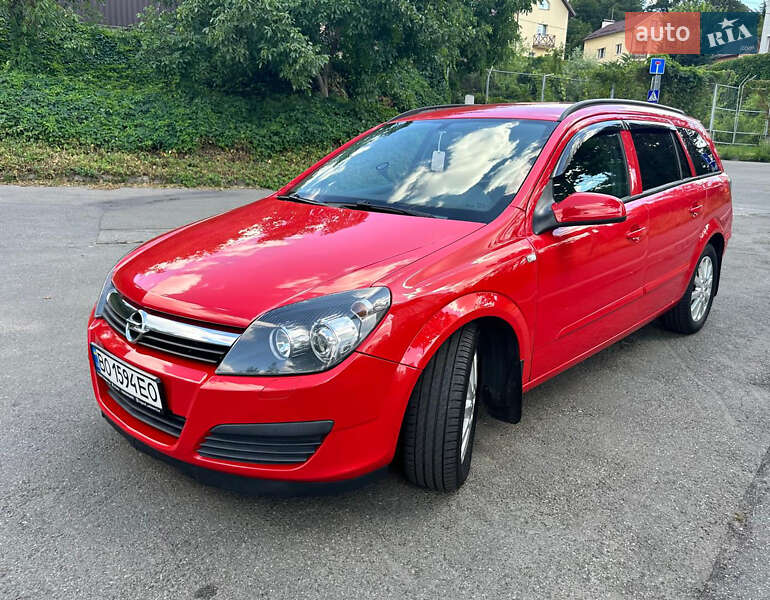 Универсал Opel Astra 2004 в Киеве