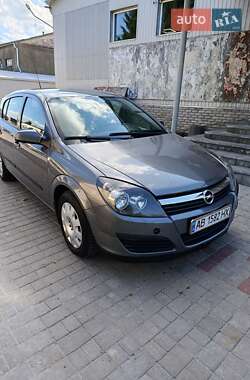 Хетчбек Opel Astra 2006 в Хмільнику