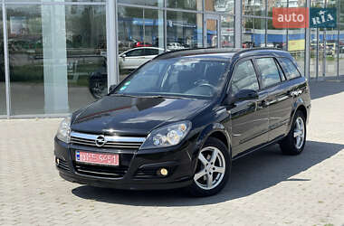 Универсал Opel Astra 2005 в Полтаве