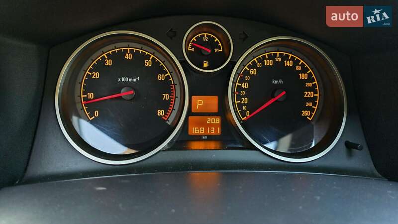 Хетчбек Opel Astra 2004 в Полтаві