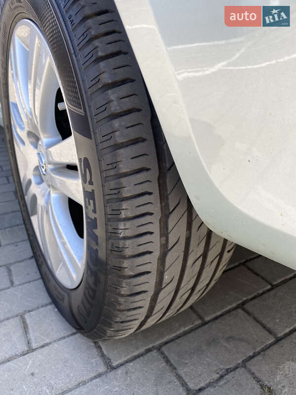 Універсал Opel Astra 2009 в Луцьку