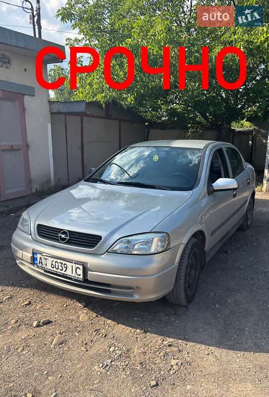 Opel Astra 2008