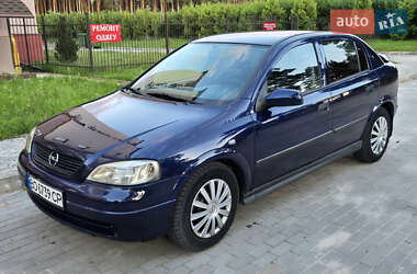 Хэтчбек Opel Astra 2000 в Славуте