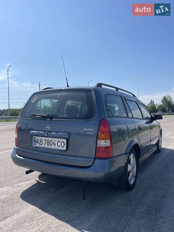 Универсал Opel Astra 1999 в Калиновке