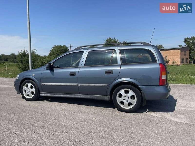Универсал Opel Astra 1999 в Калиновке