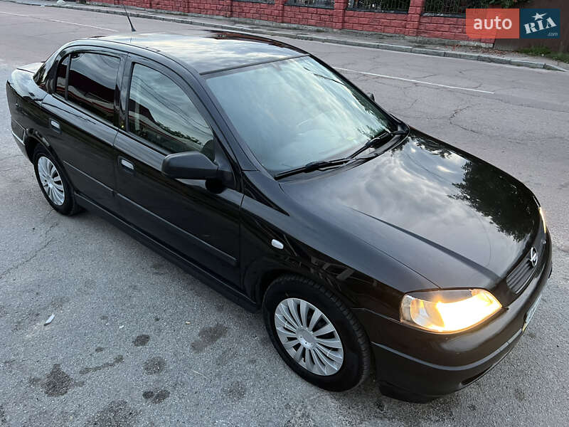 Opel Astra 2007