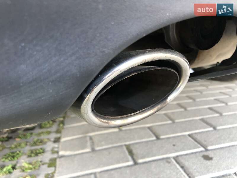 Хэтчбек Opel Astra 2012 в Львове