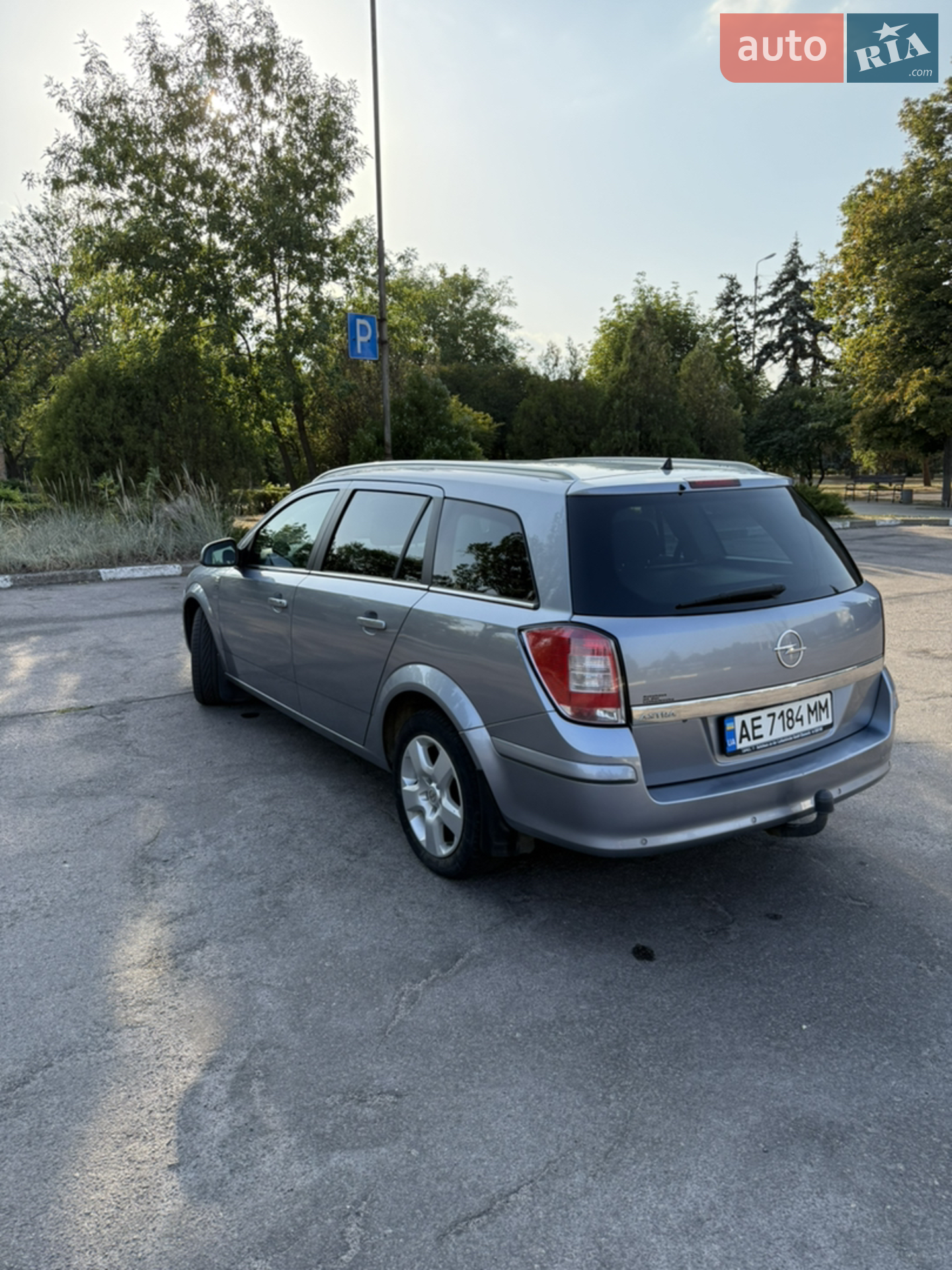 2010 Opel Astra - мініатюра 5
