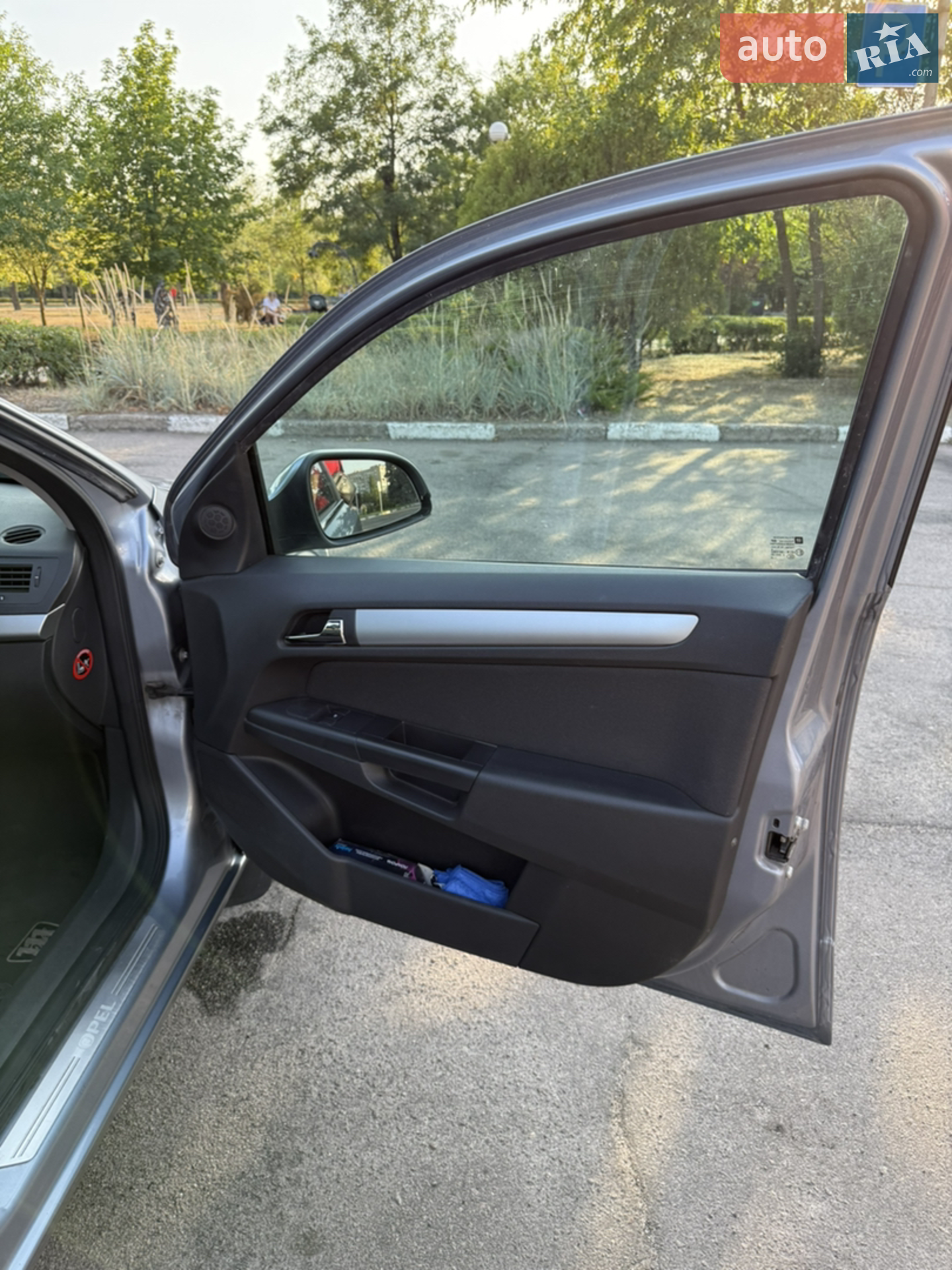2010 Opel Astra - мініатюра 11
