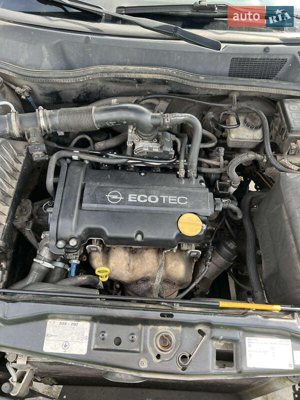 Седан Opel Astra 2007 в Львове