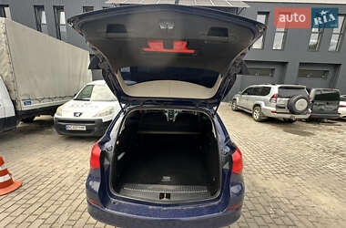 Універсал Opel Astra 2011 в 