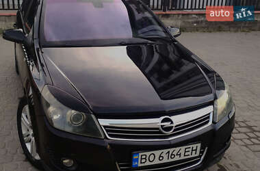 Универсал Opel Astra 2009 в Тернополе