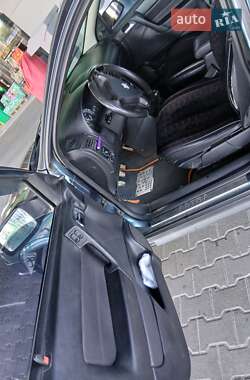Седан Opel Astra 2004 в 