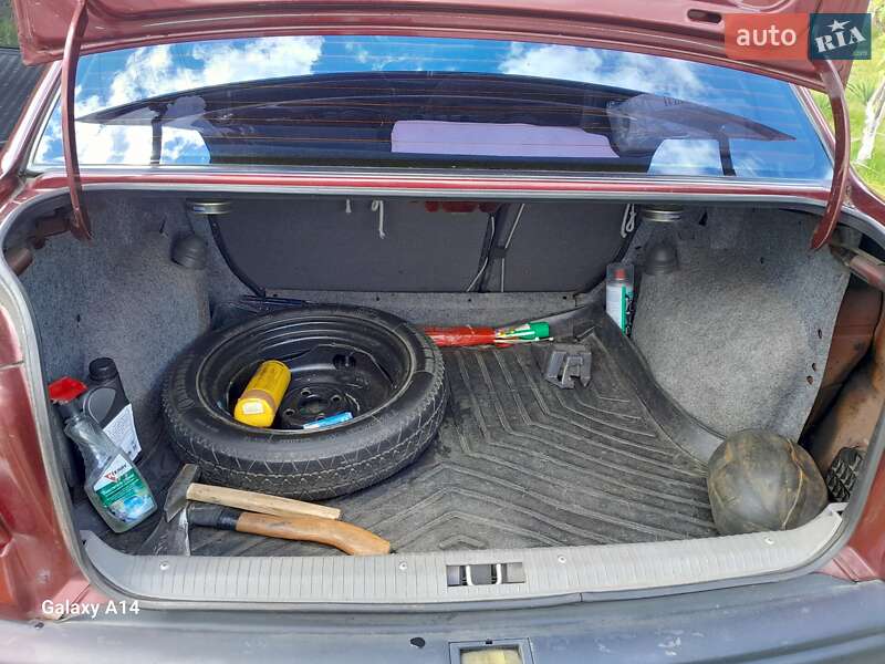 Седан Opel Astra 1997 в Иванкове