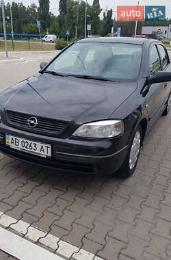 Седан Opel Astra 2008 в Киеве