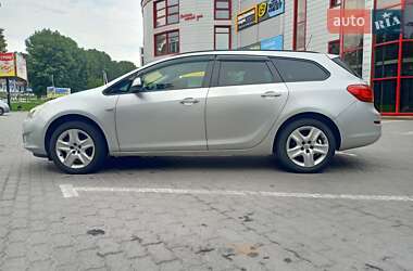 Універсал Opel Astra 2011 в Хмельницькому
