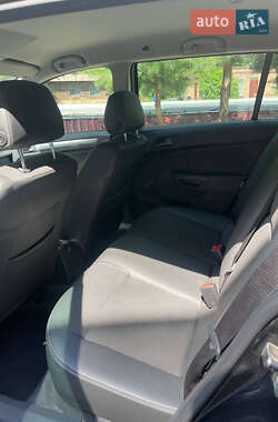 Універсал Opel Astra 2009 в 