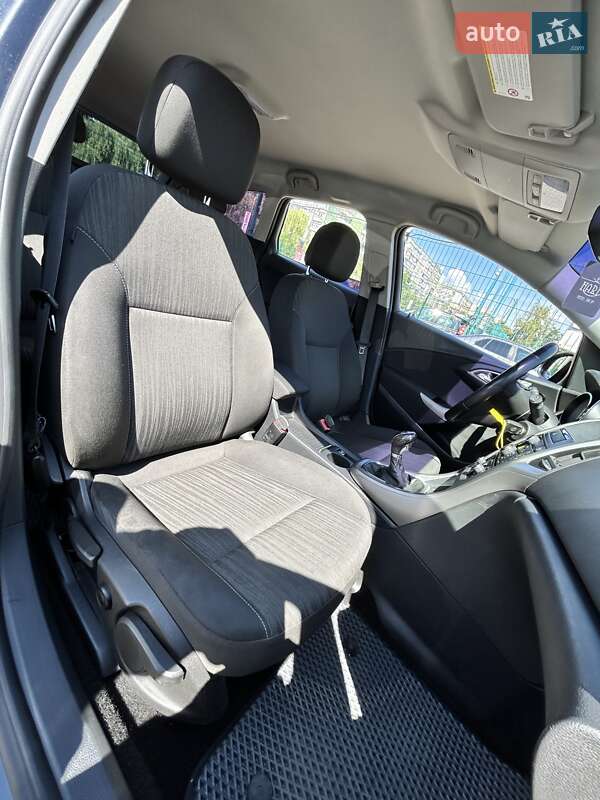 Универсал Opel Astra 2012 в Сумах