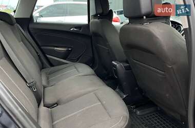 Універсал Opel Astra 2011 в 