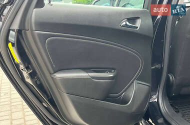Універсал Opel Astra 2011 в 