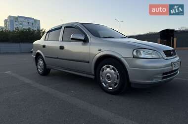 Седан Opel Astra 2008 в Харькове