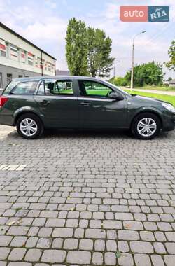 Универсал Opel Astra 2009 в 
