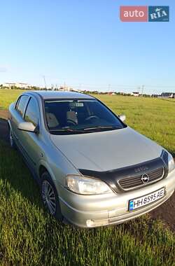 Седан Opel Astra 2008 в Радісному