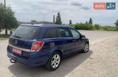 Универсал Opel Astra 2006 в 