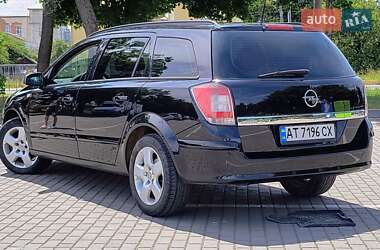 Универсал Opel Astra 2008 в 