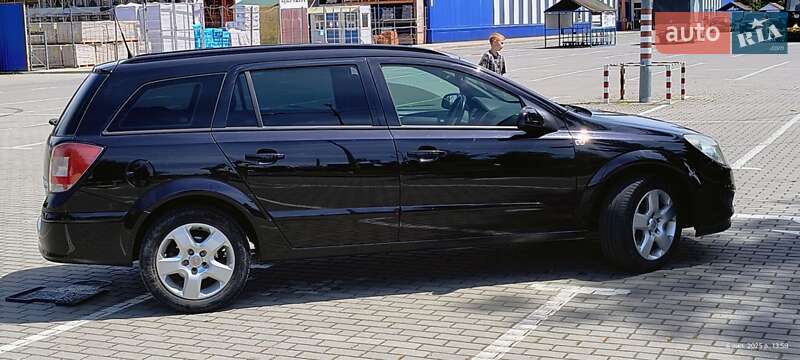 Универсал Opel Astra 2008 в Коломые