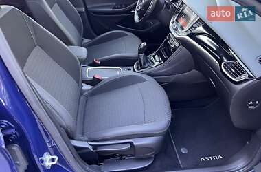 Универсал Opel Astra 2018 в 