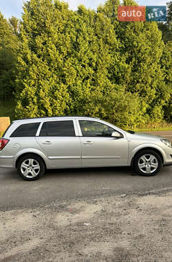 Универсал Opel Astra 2008 в 