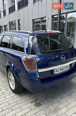 Универсал Opel Astra 2004 в 