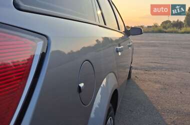 Универсал Opel Astra 2009 в 