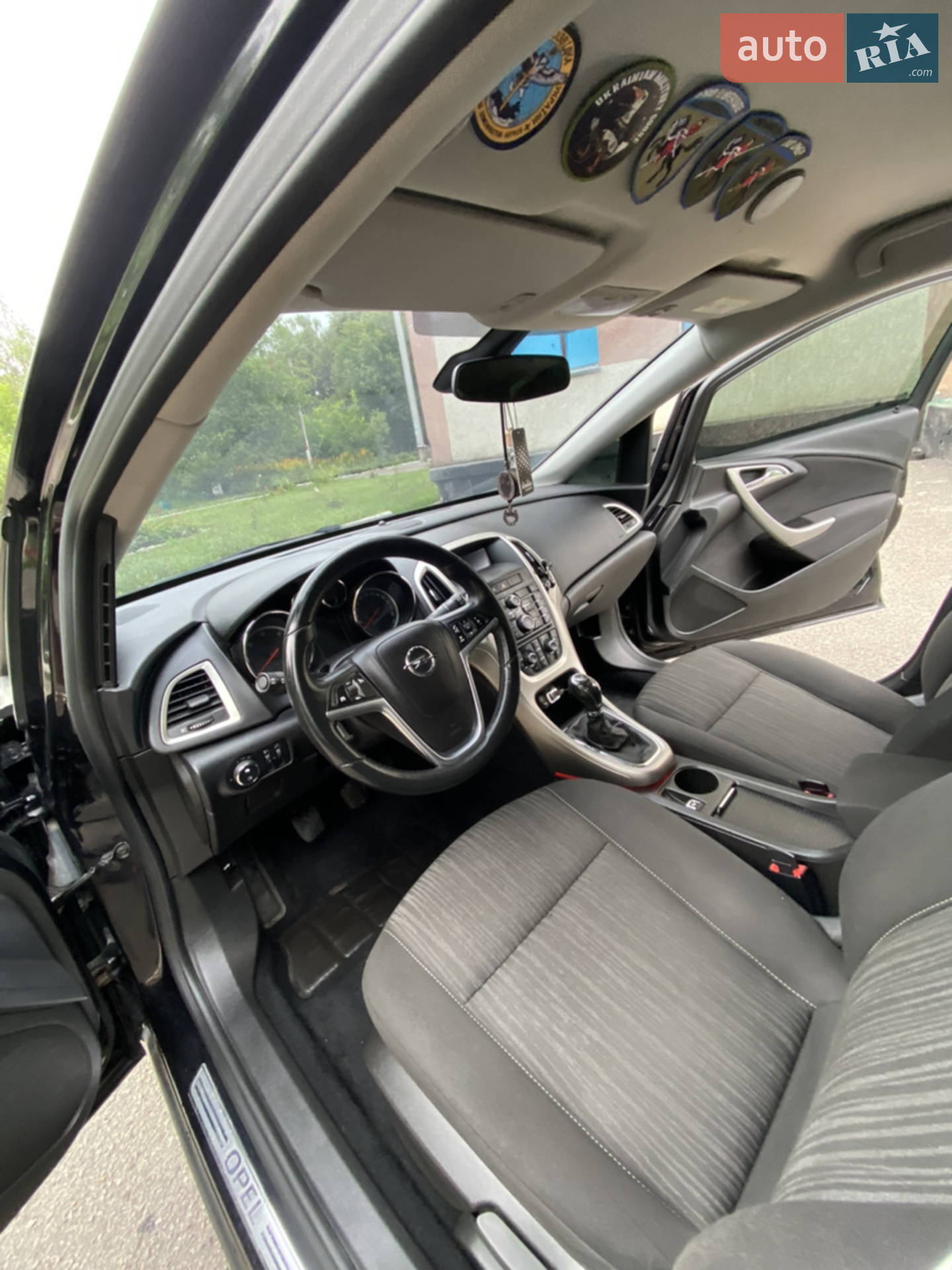 2010 Opel Astra - мініатюра 14