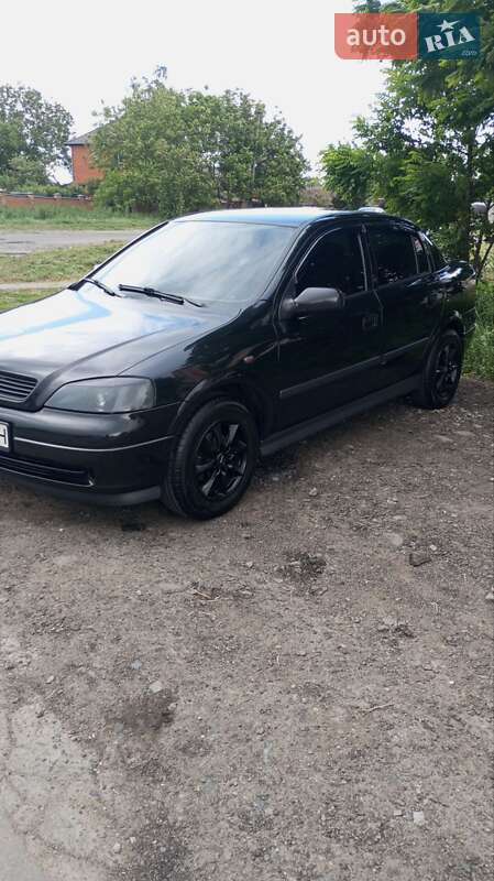 Opel Astra 2008
