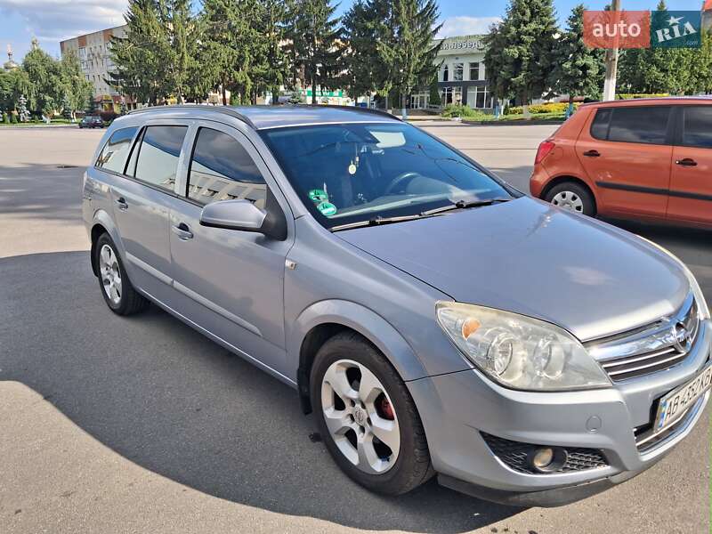 Opel Astra 2008